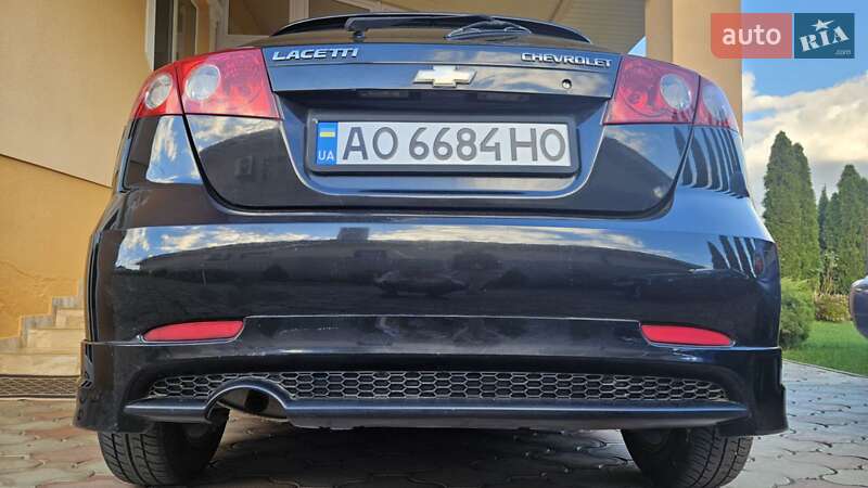 Хетчбек Chevrolet Lacetti 2007 в Ужгороді