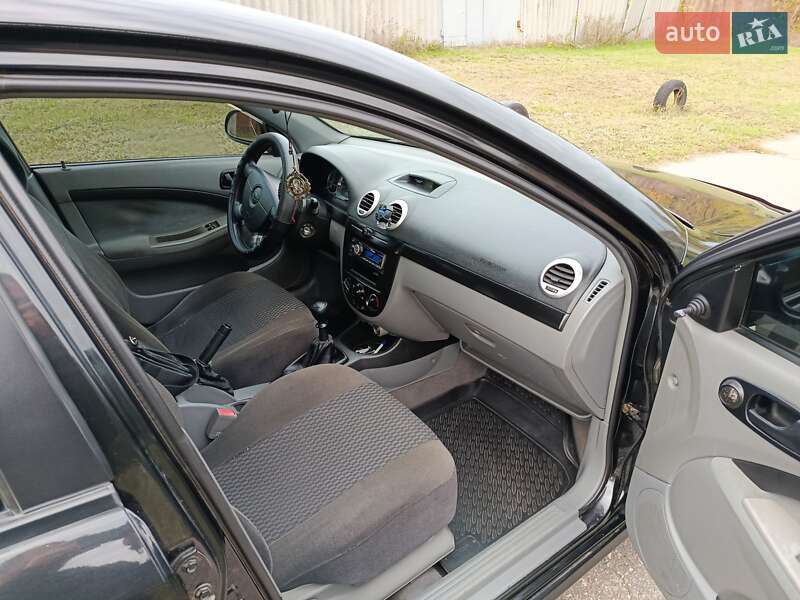 Хэтчбек Chevrolet Lacetti 2005 в Харькове