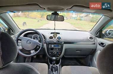 Хетчбек Chevrolet Lacetti 2005 в 