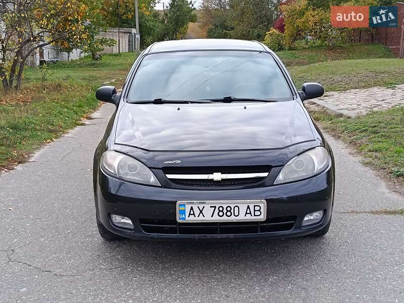 Хэтчбек Chevrolet Lacetti 2005 в Харькове