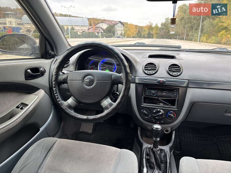 Хэтчбек Chevrolet Lacetti 2009 в Днепре фото 7 Хэтчбек Chevrolet Lacetti 2009 в Днепре