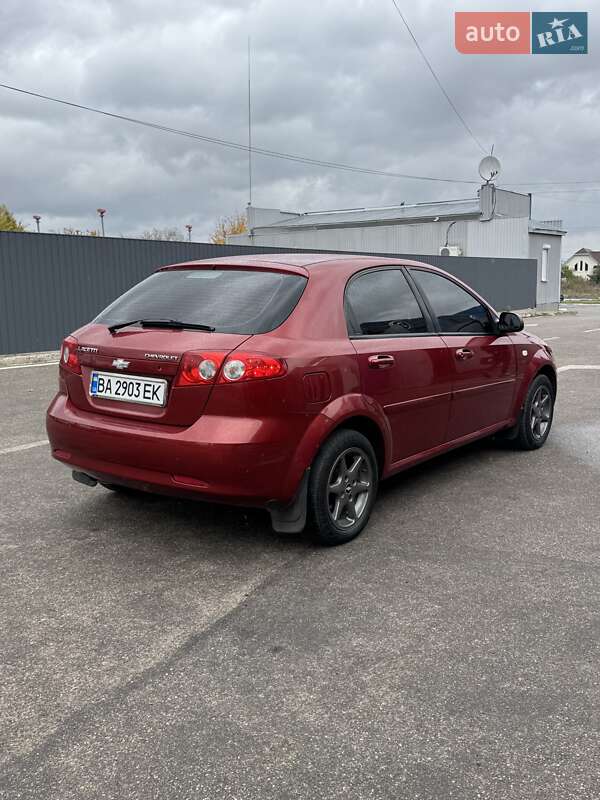 Хэтчбек Chevrolet Lacetti 2006 в Каменке фото 5 Хэтчбек Chevrolet Lacetti 2006 в Каменке
