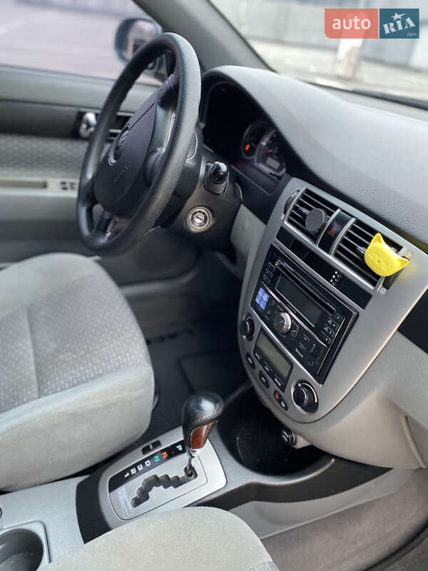 Седан Chevrolet Lacetti 2005 в Києві