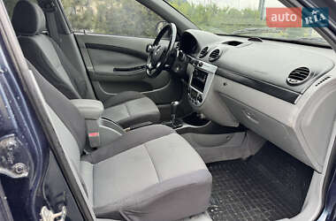 Хетчбек Chevrolet Lacetti 2007 в  фото 13 Хетчбек Chevrolet Lacetti 2007 в