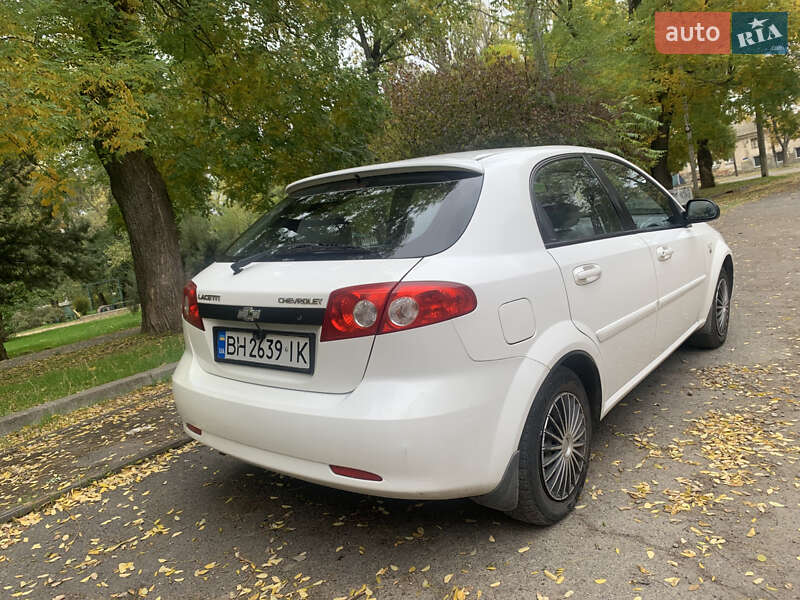Хэтчбек Chevrolet Lacetti 2007 в Одессе фото 4 Хэтчбек Chevrolet Lacetti 2007 в Одессе