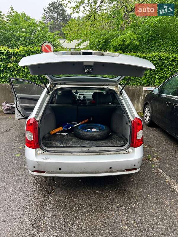 Универсал Chevrolet Lacetti 2008 в Киеве фото 6 Универсал Chevrolet Lacetti 2008 в Киеве