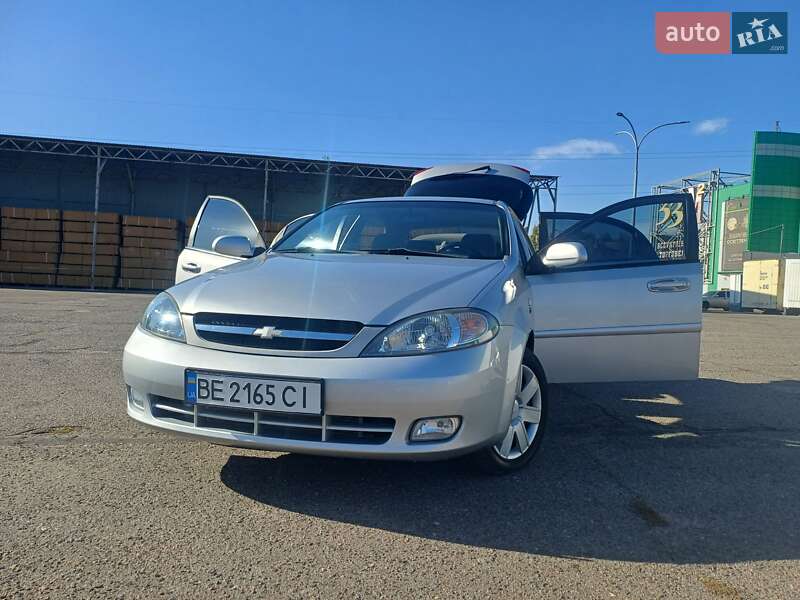 Хэтчбек Chevrolet Lacetti 2006 в Николаеве