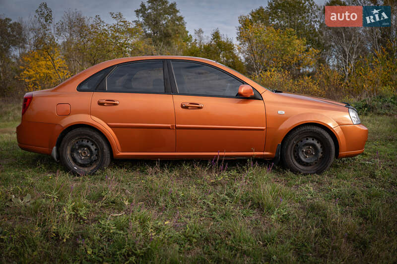 Седан Chevrolet Lacetti 2006 в Кременчуці
