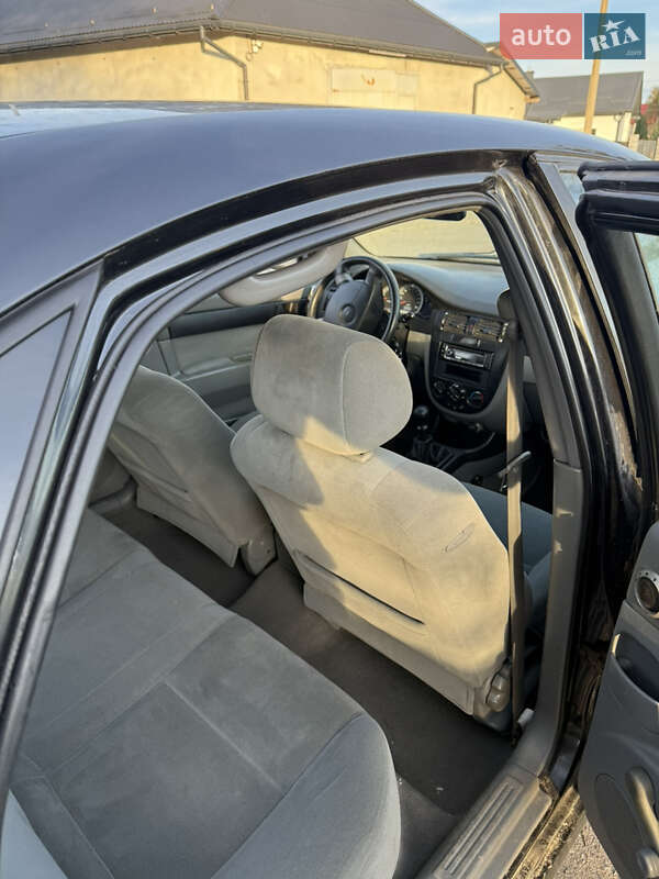 Седан Chevrolet Lacetti 2005 в Львове фото 2 Седан Chevrolet Lacetti 2005 в Львове