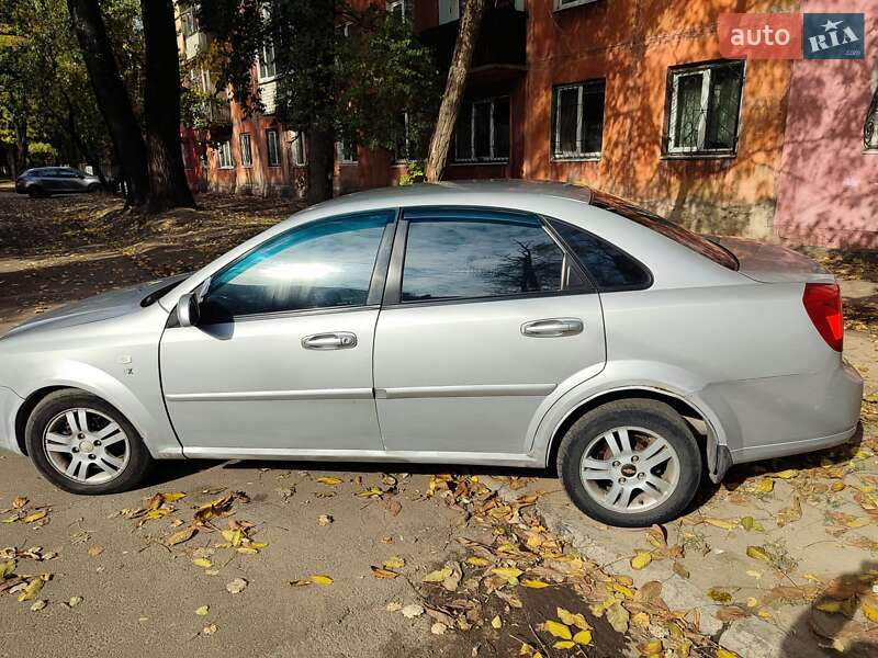 Седан Chevrolet Lacetti 2005 в Дніпрі