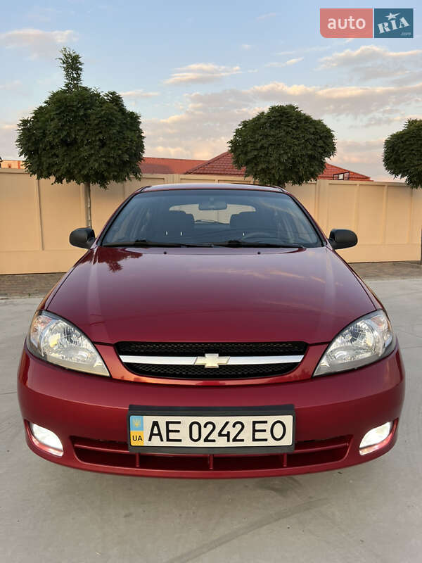 Хэтчбек Chevrolet Lacetti 2010 в Павлограде фото 6 Хэтчбек Chevrolet Lacetti 2010 в Павлограде