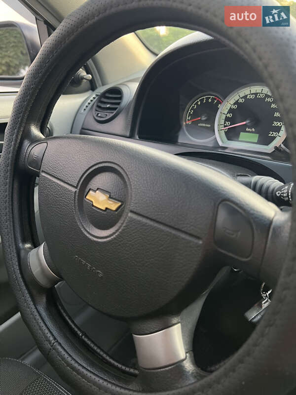 Хэтчбек Chevrolet Lacetti 2010 в Павлограде фото 30 Хэтчбек Chevrolet Lacetti 2010 в Павлограде