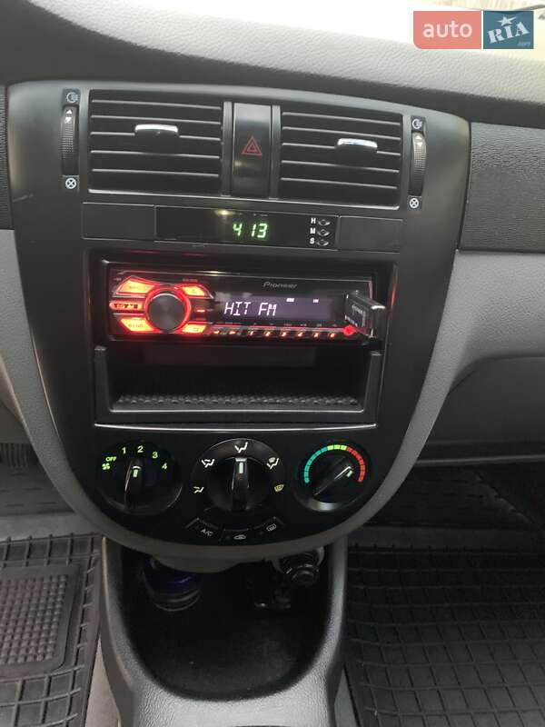 Седан Chevrolet Lacetti 2007 в Києві