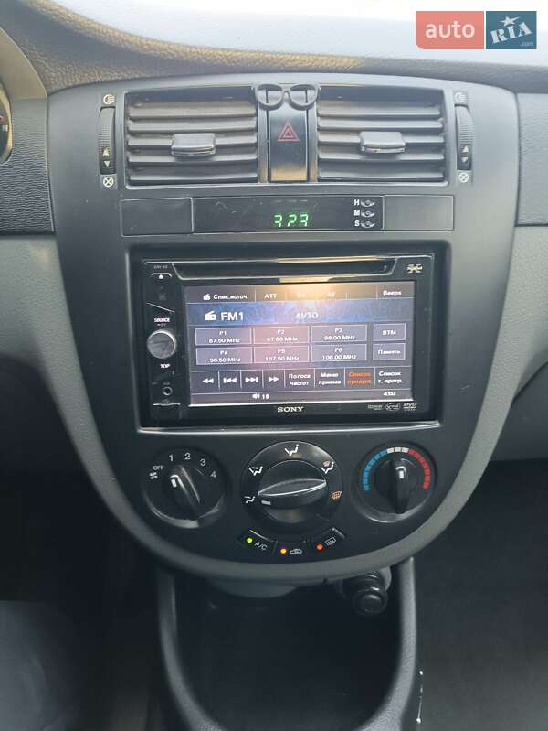 Седан Chevrolet Lacetti 2011 в Броварах фото 11 Седан Chevrolet Lacetti 2011 в Броварах