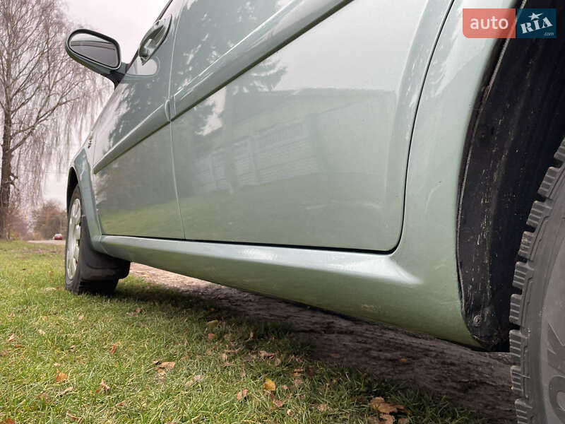 Седан Chevrolet Lacetti 2008 в Чернигове