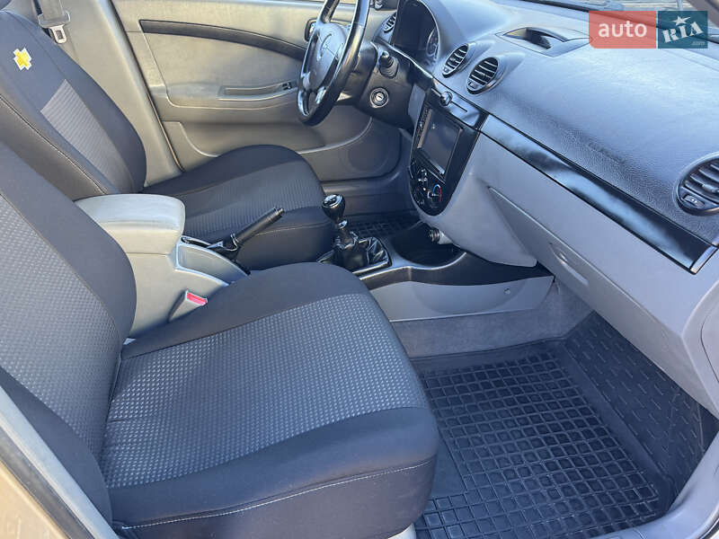 Универсал Chevrolet Lacetti 2012 в Дрогобыче