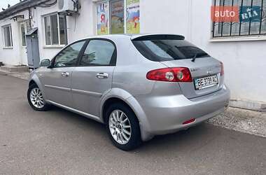 Хетчбек Chevrolet Lacetti 2005 в Миколаєві