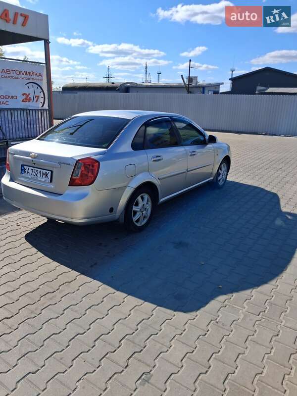 Седан Chevrolet Lacetti 2006 в Білогородці