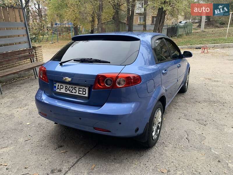 Хэтчбек Chevrolet Lacetti 2005 в Запорожье фото 4 Хэтчбек Chevrolet Lacetti 2005 в Запорожье