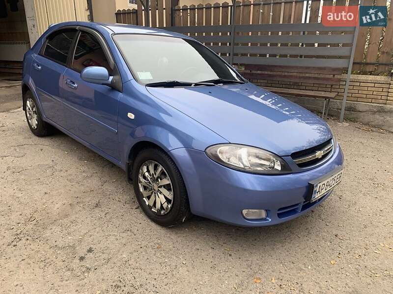 Хэтчбек Chevrolet Lacetti 2005 в Запорожье фото 5 Хэтчбек Chevrolet Lacetti 2005 в Запорожье
