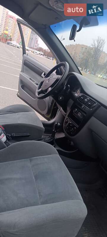 Седан Chevrolet Lacetti 2004 в Броварах