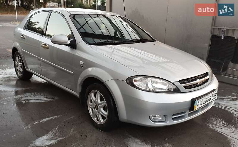 Хэтчбек Chevrolet Lacetti 2008 в Харькове фото 5 Хэтчбек Chevrolet Lacetti 2008 в Харькове