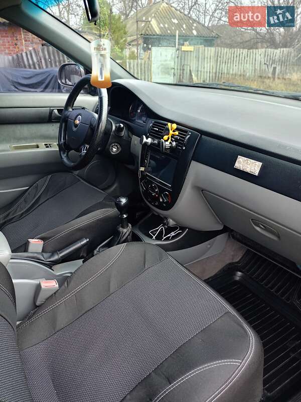 Седан Chevrolet Lacetti 2005 в Малиновке фото 8 Седан Chevrolet Lacetti 2005 в Малиновке