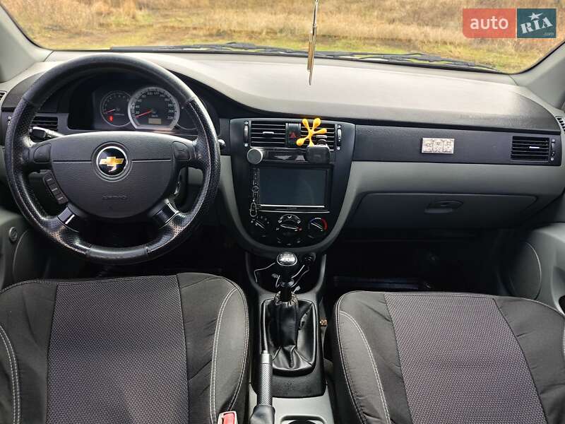 Седан Chevrolet Lacetti 2005 в Малиновке фото 11 Седан Chevrolet Lacetti 2005 в Малиновке