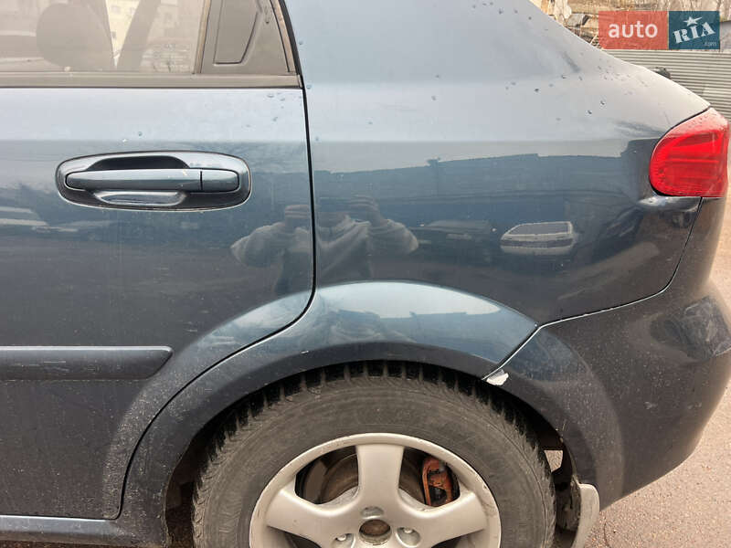 Хэтчбек Chevrolet Lacetti 2008 в Киеве фото 10 Хэтчбек Chevrolet Lacetti 2008 в Киеве