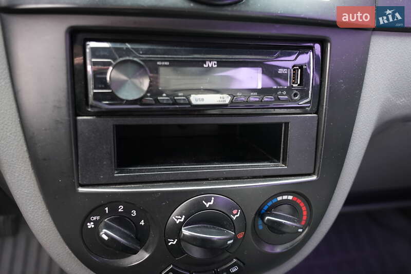 Универсал Chevrolet Lacetti 2006 в Вишневом