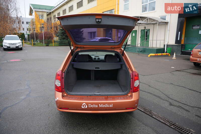 Универсал Chevrolet Lacetti 2006 в Вишневом