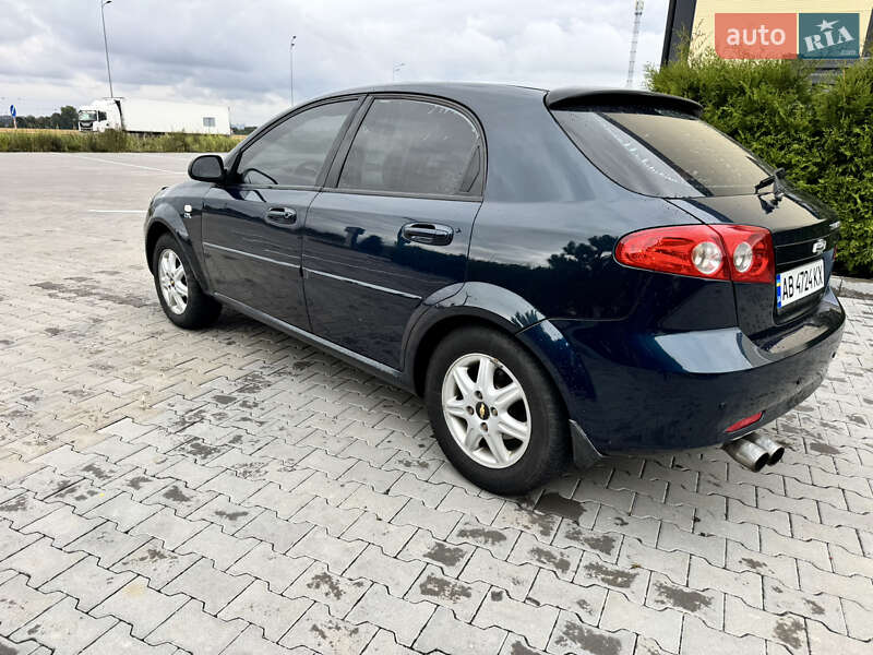 Хэтчбек Chevrolet Lacetti 2007 в Виннице