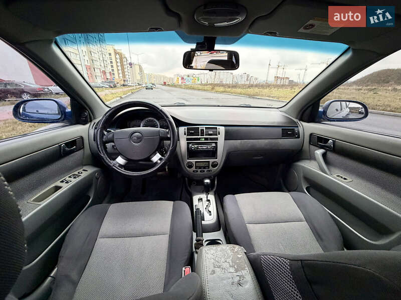 Седан Chevrolet Lacetti 2008 в Виннице