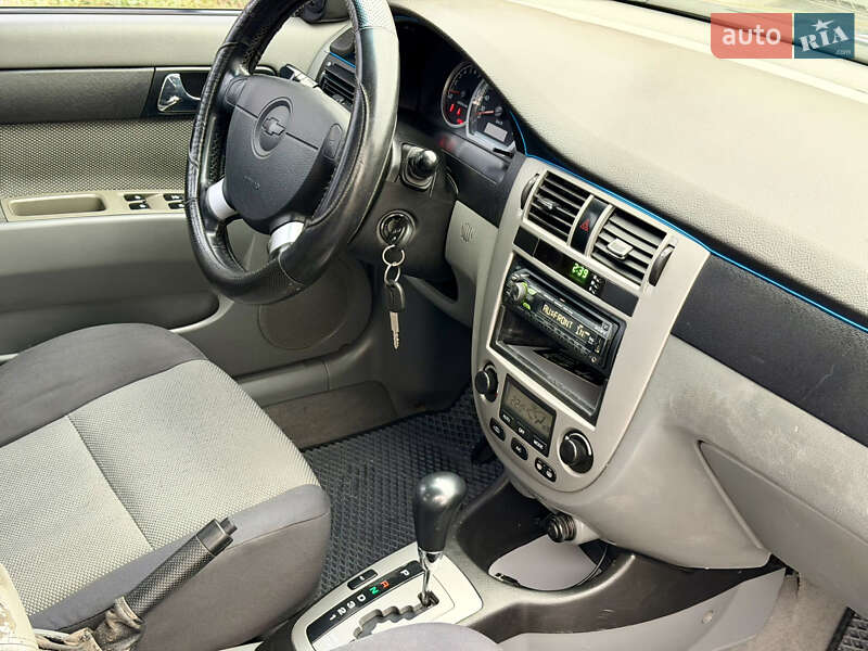 Седан Chevrolet Lacetti 2008 в Виннице