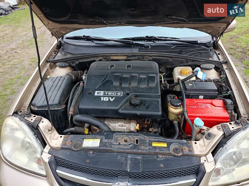 Седан Chevrolet Lacetti 2005 в Малиновке фото 22 Седан Chevrolet Lacetti 2005 в Малиновке