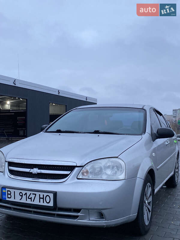 Седан Chevrolet Lacetti 2005 в Гадяче