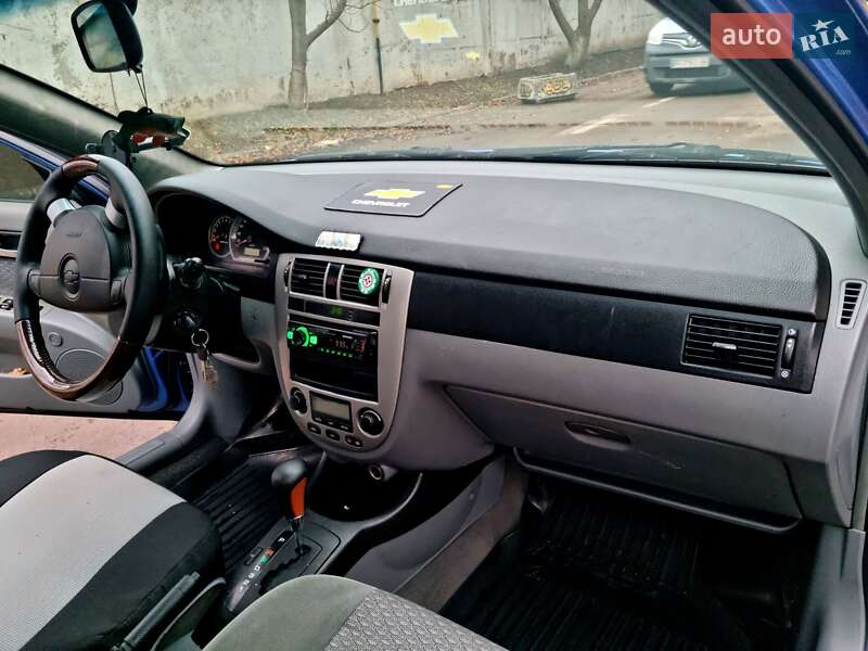 Седан Chevrolet Lacetti 2004 в Вишневому