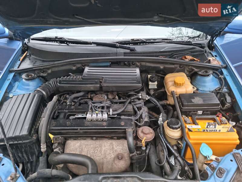 Седан Chevrolet Lacetti 2004 в Вишневому