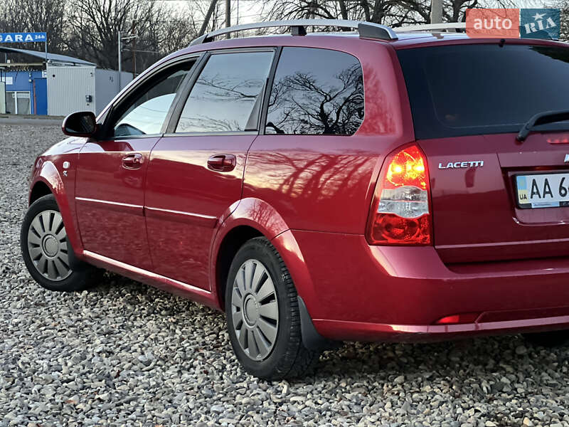 Універсал Chevrolet Lacetti 2011 в Сторожинці