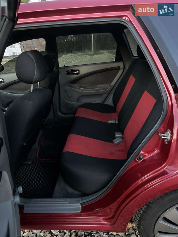 Універсал Chevrolet Lacetti 2011 в Сторожинці