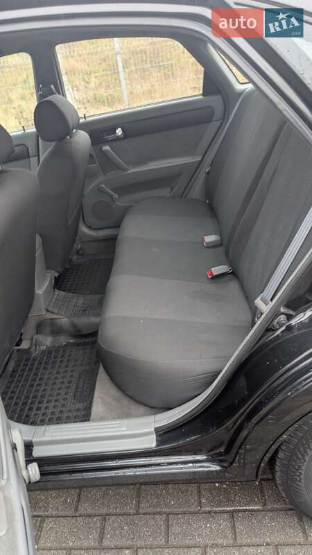 Седан Chevrolet Lacetti 2005 в Киеве