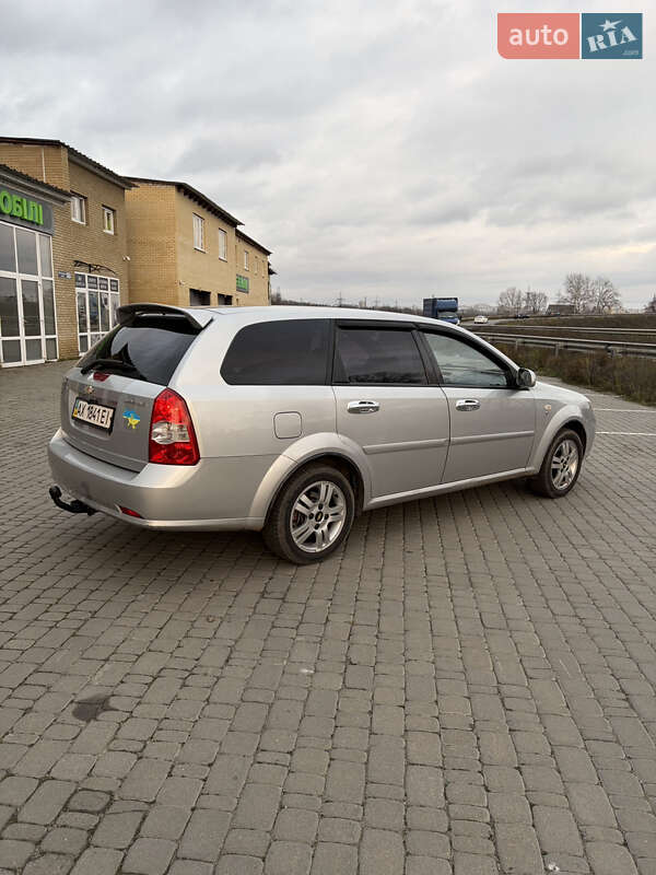 Универсал Chevrolet Lacetti 2008 в Харькове фото 3 Универсал Chevrolet Lacetti 2008 в Харькове