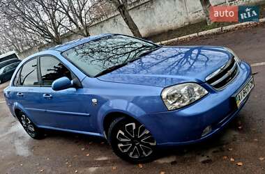 Седан Chevrolet Lacetti 2004 в Вишневому