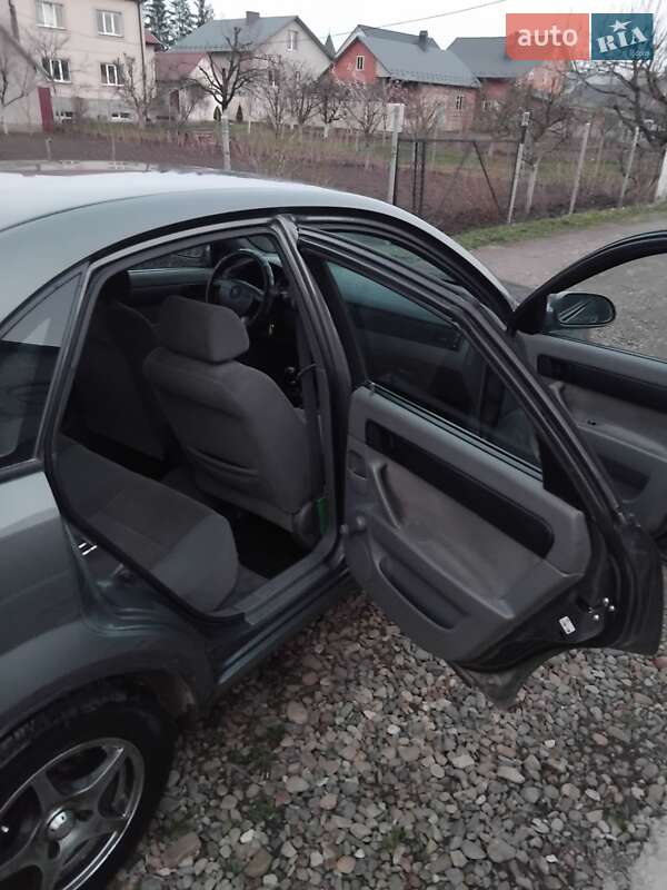 Седан Chevrolet Lacetti 2011 в Чернівцях фото 11 Седан Chevrolet Lacetti 2011 в Чернівцях