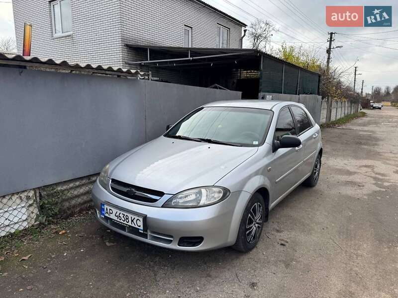 Хэтчбек Chevrolet Lacetti 2008 в Запорожье фото 4 Хэтчбек Chevrolet Lacetti 2008 в Запорожье