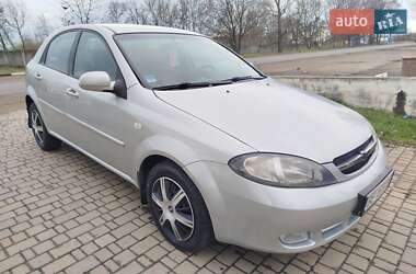 Хэтчбек Chevrolet Lacetti 2005 в Первомайске