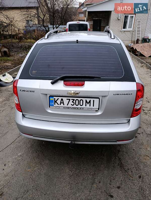 Универсал Chevrolet Lacetti 2006 в Киеве фото 5 Универсал Chevrolet Lacetti 2006 в Киеве