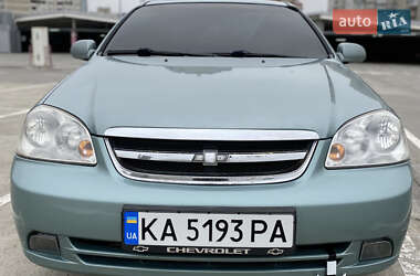 Седан Chevrolet Lacetti 2005 в Киеве