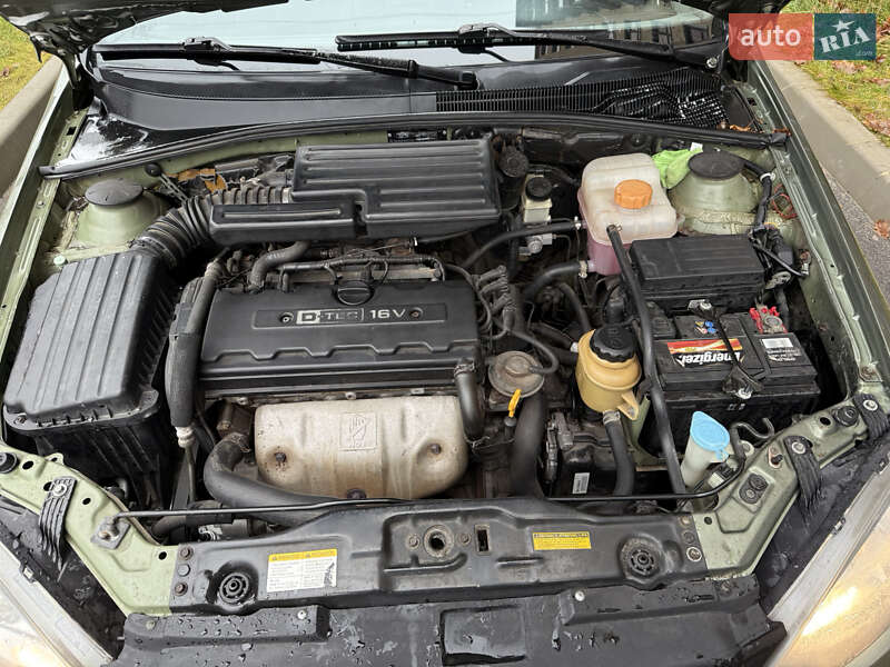 Хэтчбек Chevrolet Lacetti 2004 в Киеве фото 14 Хэтчбек Chevrolet Lacetti 2004 в Киеве