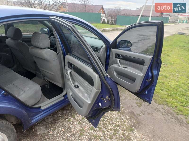 Седан Chevrolet Lacetti 2004 в Первомайске